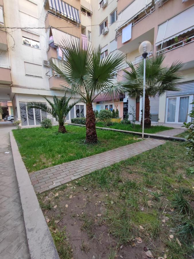Tirana New Bazaar-Apartment 2 المظهر الخارجي الصورة
